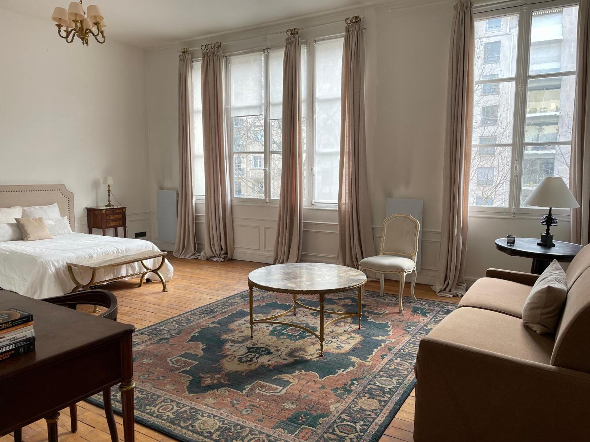 Appartement Paris 7Eme Invalides/ Tour Eiffel 1Er Etage Exterior foto