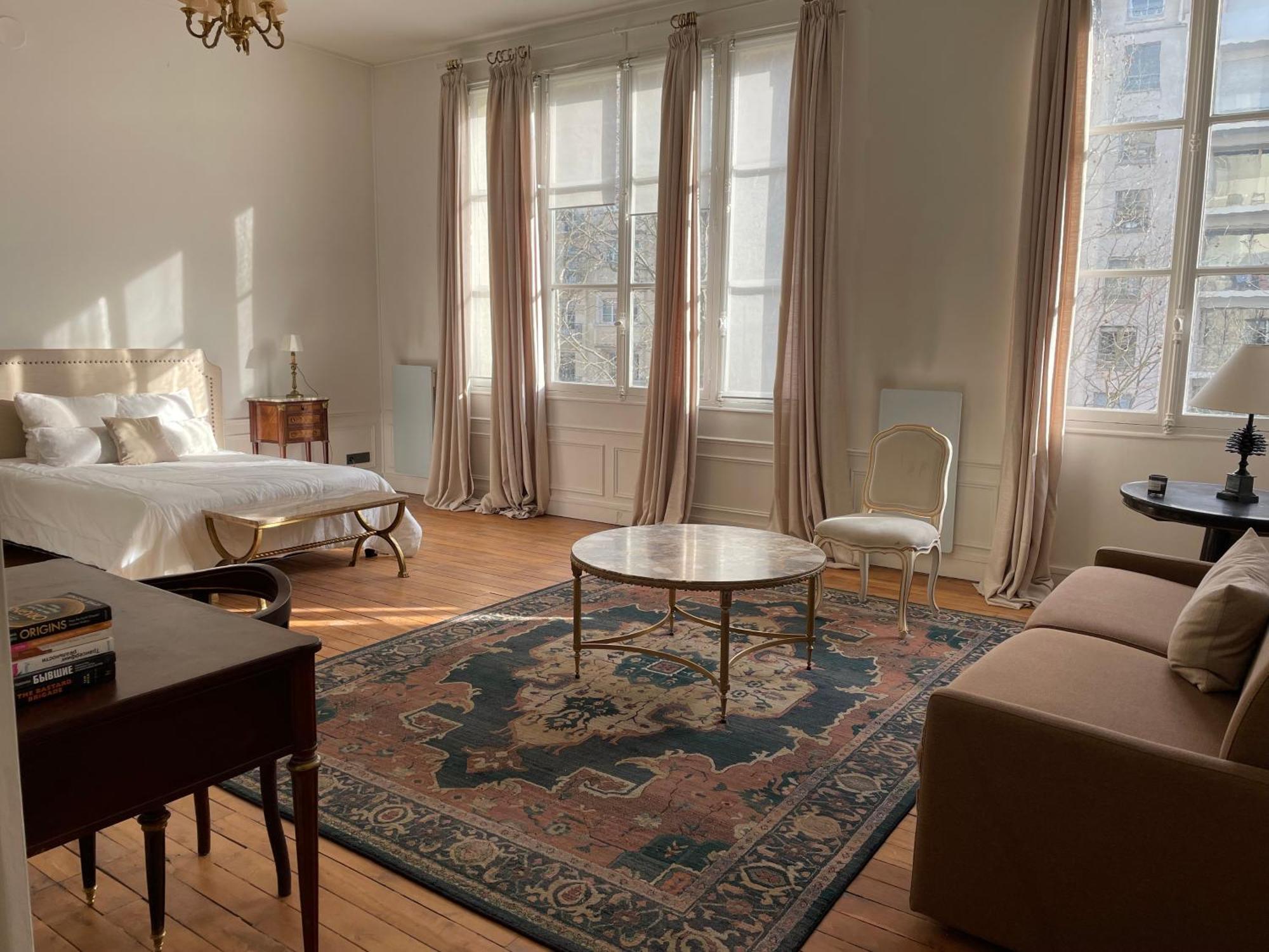 Appartement Paris 7Eme Invalides/ Tour Eiffel 1Er Etage Exterior foto